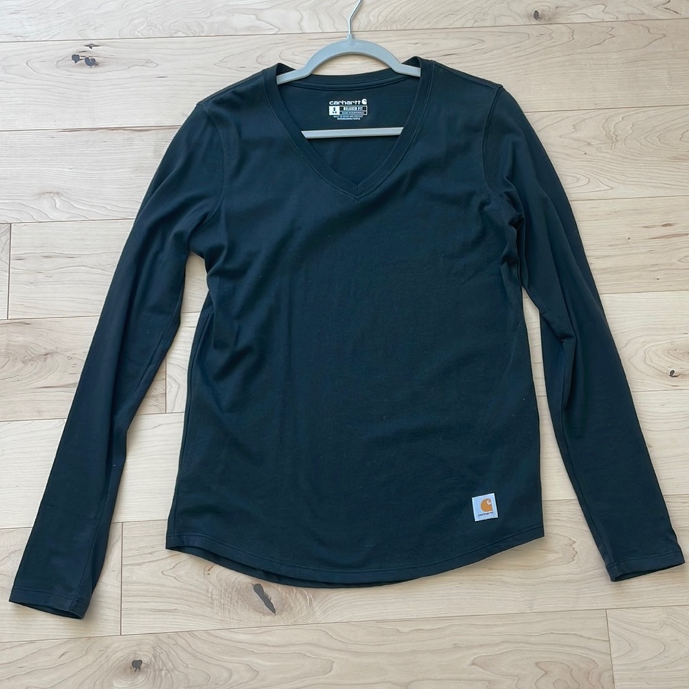 Long sleeve black top